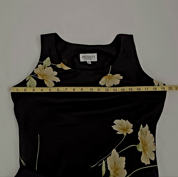 STUDIO I Suit of Black Floral Dress & Yellow Jacket, size 8p - Picture 10 of 16
